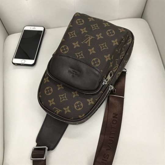 Louis Vuitton Avenue Sling Bag - LMB307 - 9