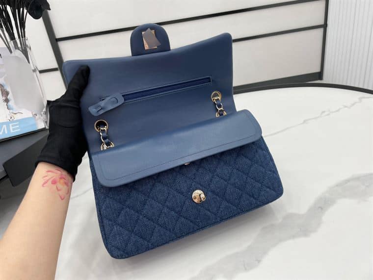 CNL Crossbody Bag - CHB153 - 5