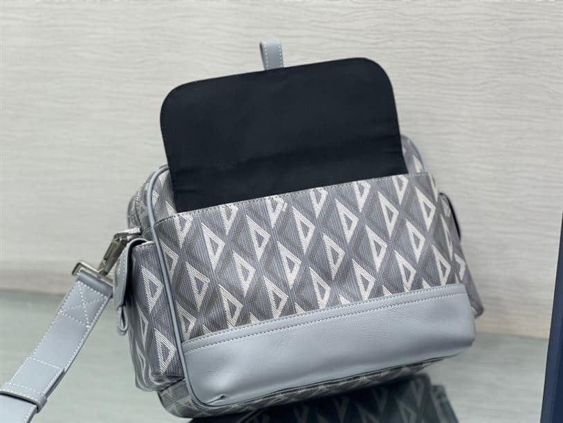 Dior Hit The Road Messenger Pouch - DMB25 - 6