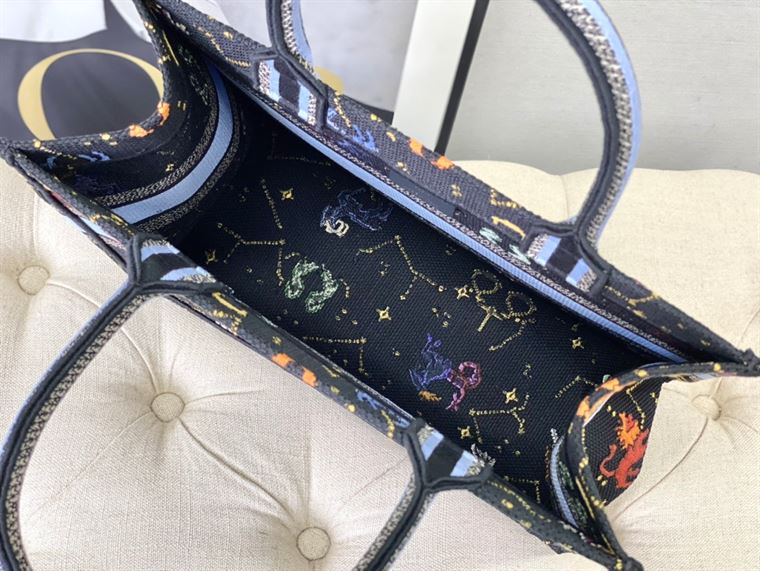 Dior Medium Book Tote Bag - DTB06 - 7