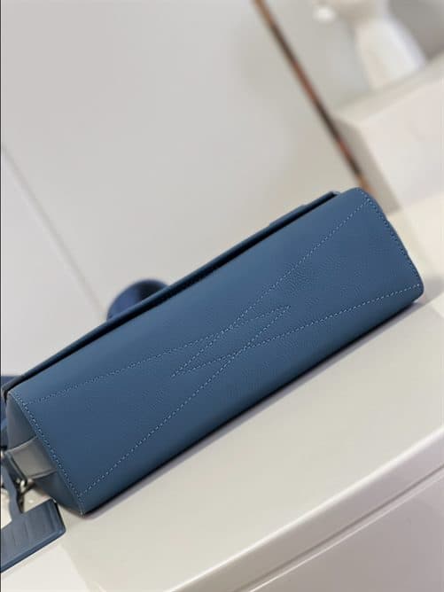 LOUIS VUITTON TAKEOFF MESSENGER - LMB347 - 6