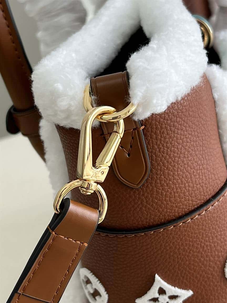 Louis Vuitton On My Side MM High End Leathers Black - LHB462 - 9