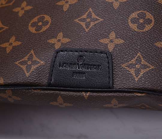 Louis Vuitton Discovery Bumbag - LBB290 - 9