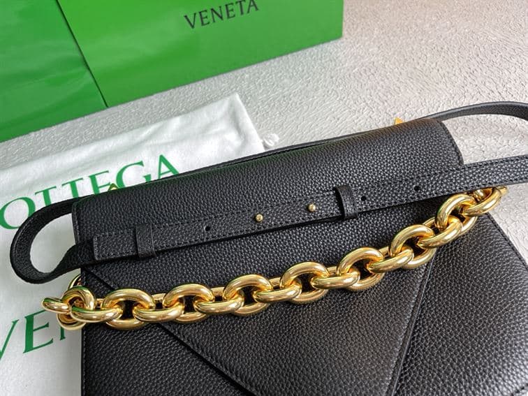 Bottega Veneta Wonmen's Mount in Black - PBV14 - 10