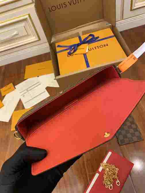 LOUIS VUITTON SHOULDER BAG - LHB633 - 17