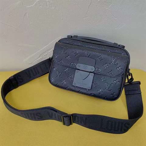 Louis Vuitton Outdoor Bumbag - LMB319 - 6