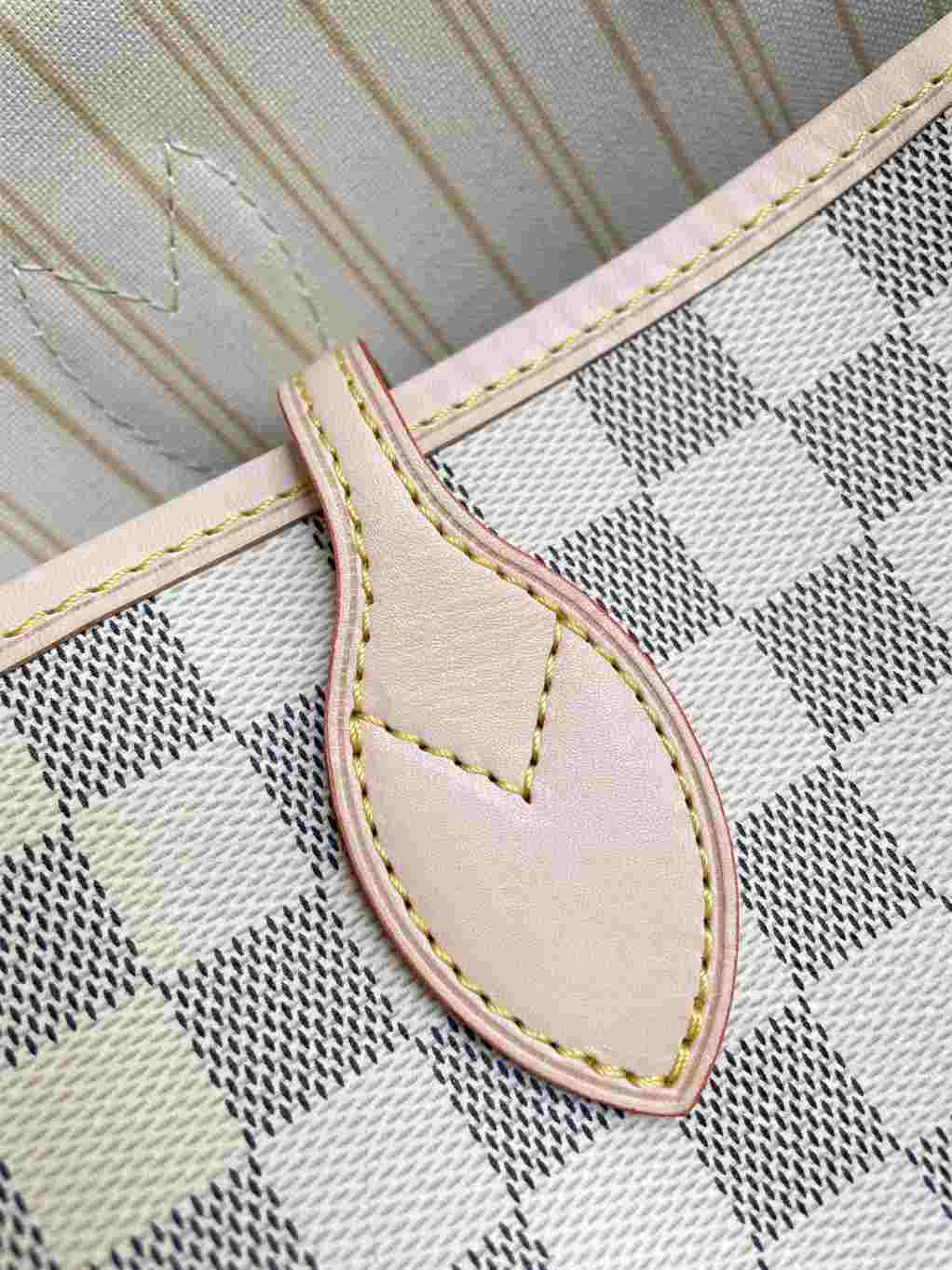 Louis Vuitton Neverfull PM - LHB608 - 10