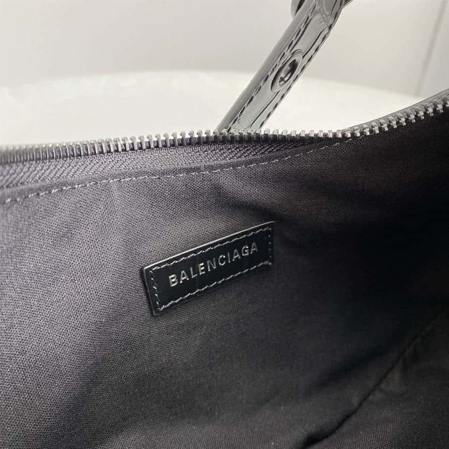 Women'S Le Cagole Xs Shoulder Bag In Extra Supple Crocodile Embossed Calfskin In Black - BHB05 - 9