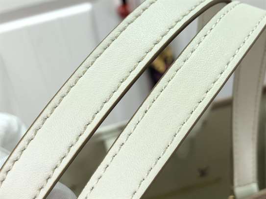 Louis Vuitton Tote OnTheGo GM - LTB545 - 9