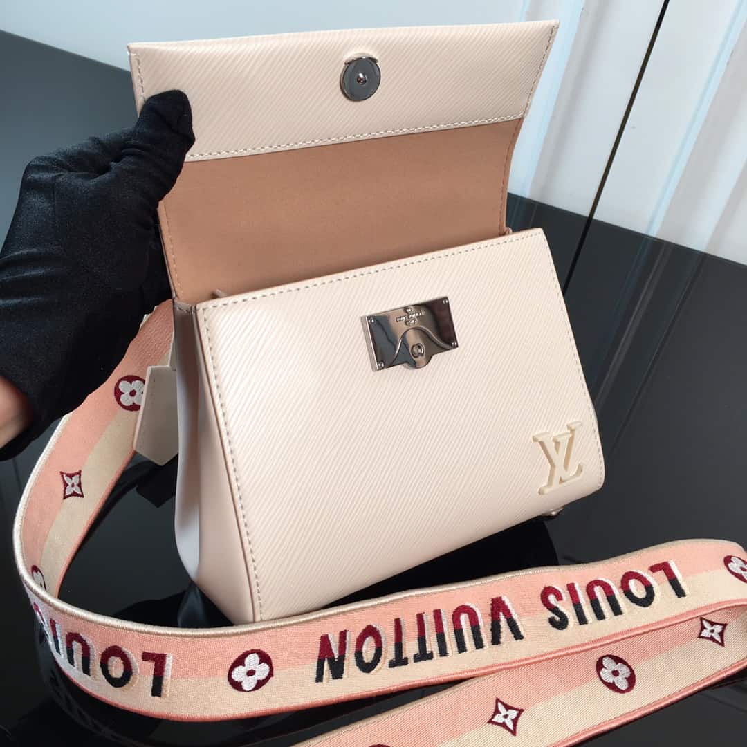 Louis Vuitton Cluny Mini - LHB479 - 10