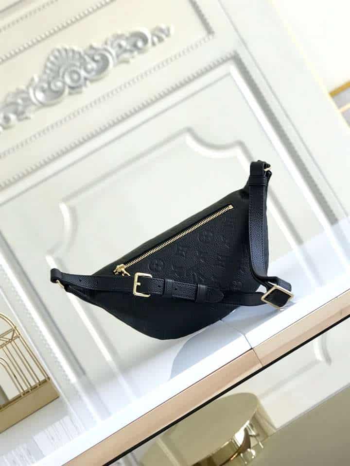 Louis Vuitton Discovery Bumbag - LBB265 - 9