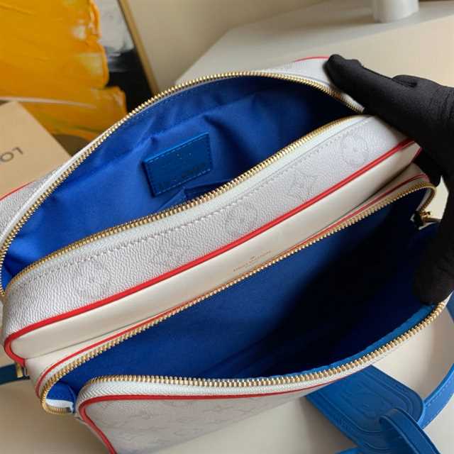 Louis Vuitton Trio Messenger Bag LMB033 - 9