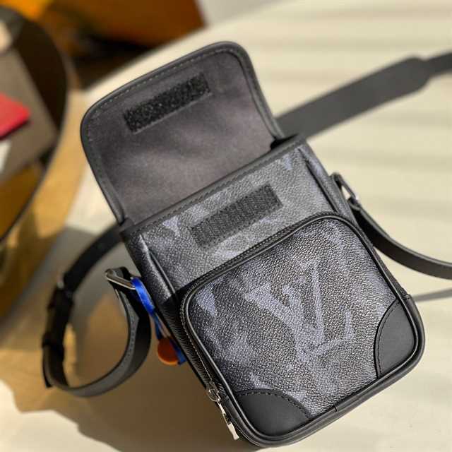 Louis Vuitton Nano Amazon Messenger LMB028 - 9