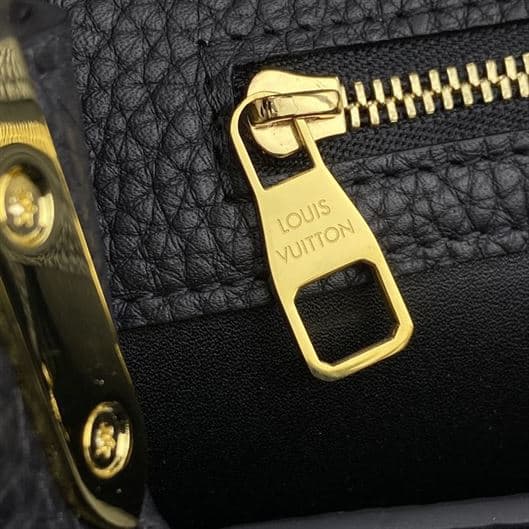 Louis Vuitton Capucines - LHB451 - 4