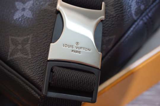 Louis Vuitton Outdoor Bumbag - LMB292 - 6