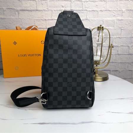 Louis Vuitton Avenue Sling Bag - LMB313 - 3