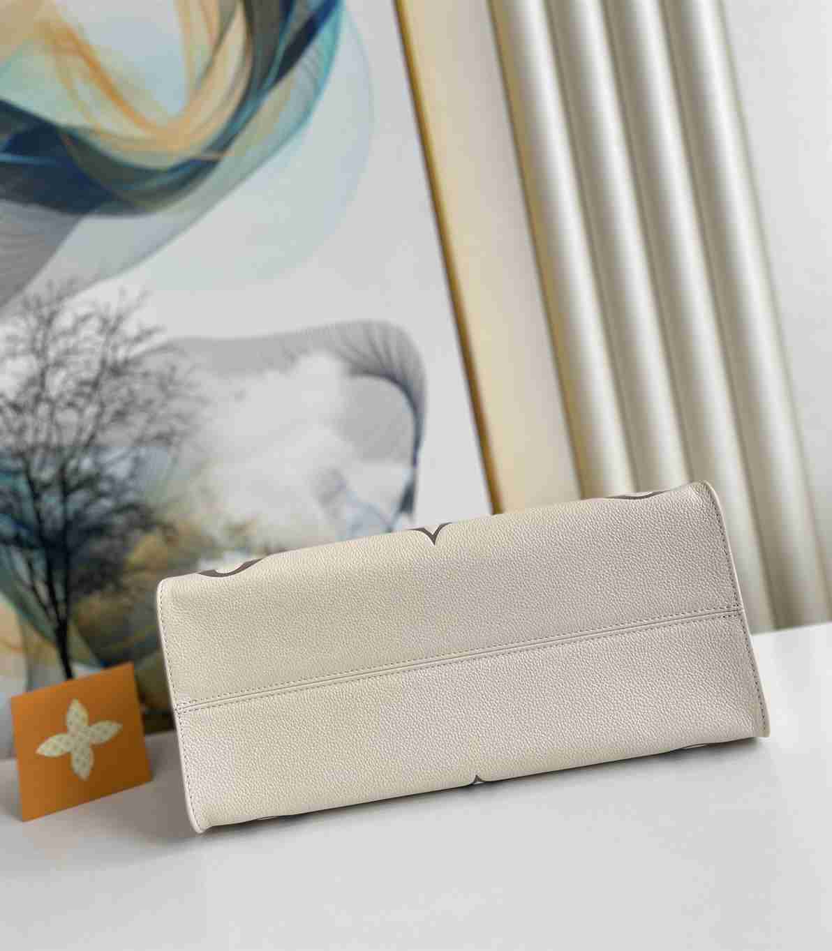 Louis Vuitton Onthego MM - LHB612 - 6