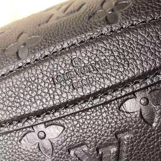 Louis Vuitton Discovery Bumbag - LBB310 - 7