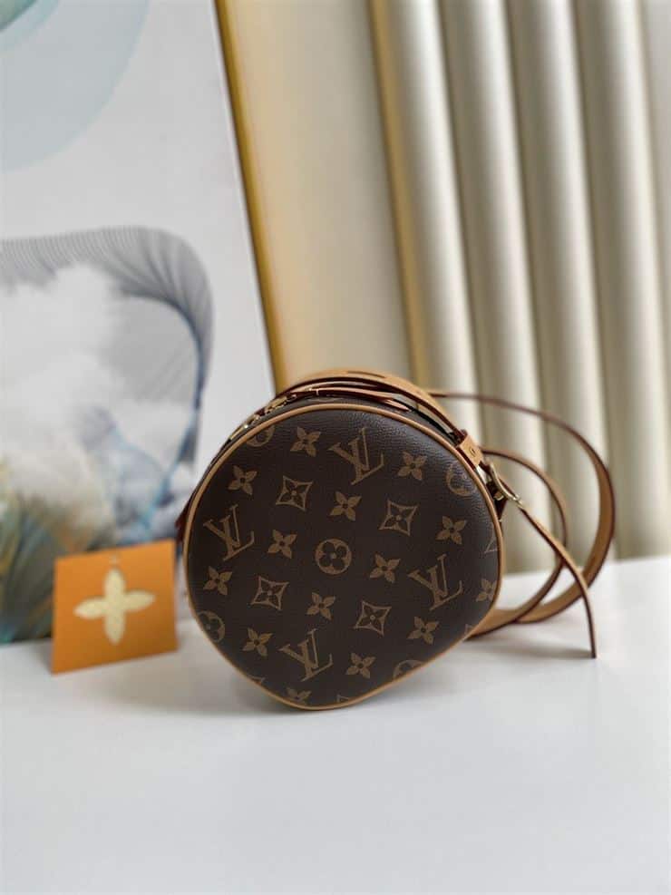 Louis Vuitton Boite Chapeau - LHB436 - 3