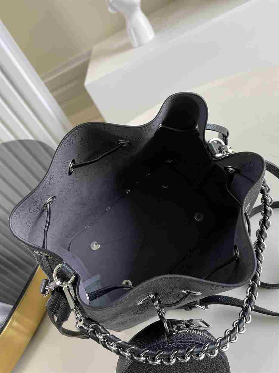 LOUIS VUITTON BELLA BUCKET BAG - LHB637 - 2