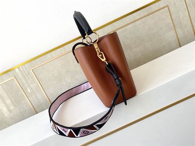 Louis Vuitton Capucines BB Capucines - LHB494 - 5