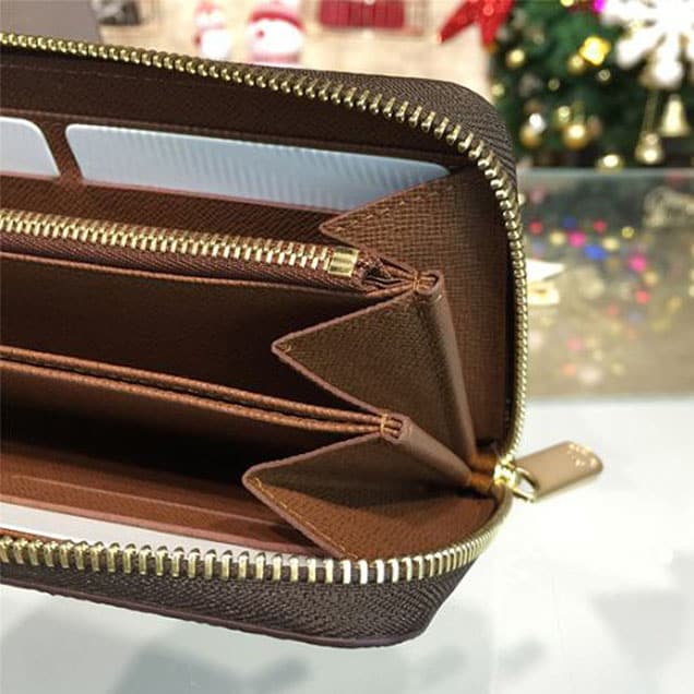 Louis Vuitton Zippy Wallet - WPR104 - 8