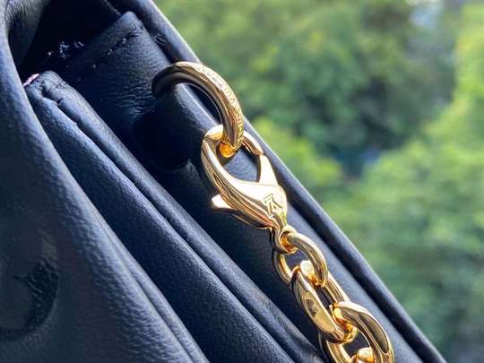 Louis Vuitton Pochette Coussin - LHB374 - 5