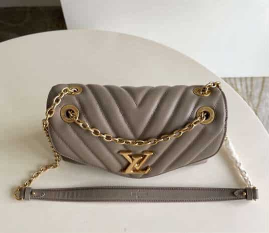 Louis Vuitton Wave Chain Bag - LHB353 - 8