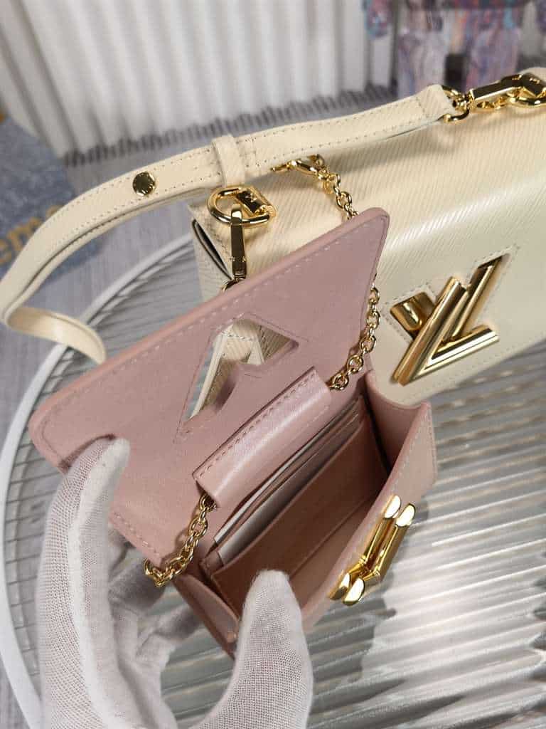 Louis Vuitton Twist PM handbag - LHB650 - 7