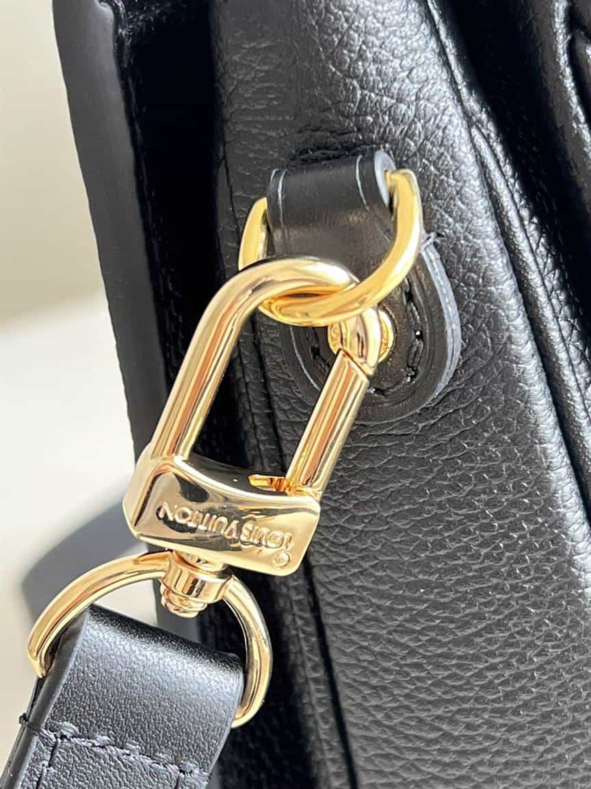 Louis Vuitton Pochette Metis handbag - LHB509 - 5