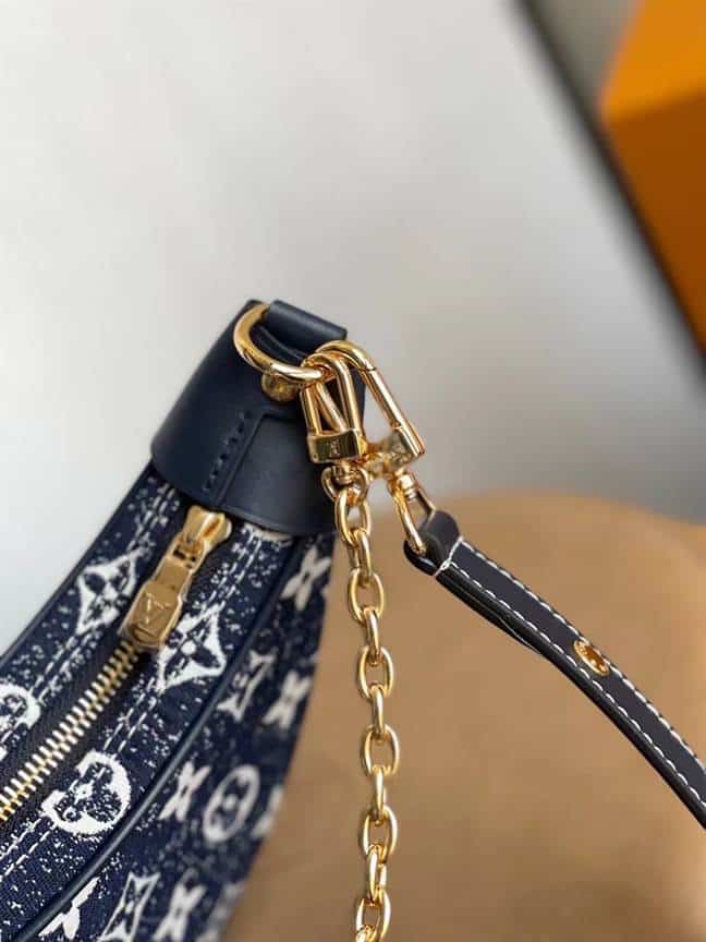 Louis Vuitton Loop - LHB513 - 4