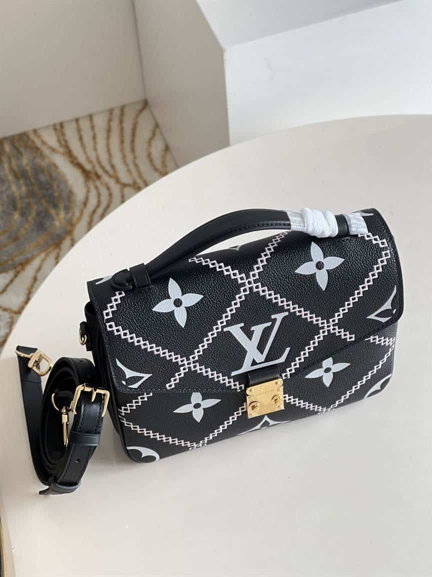 Louis Vuitton Pochette Metis handbag - LHB509 - 6