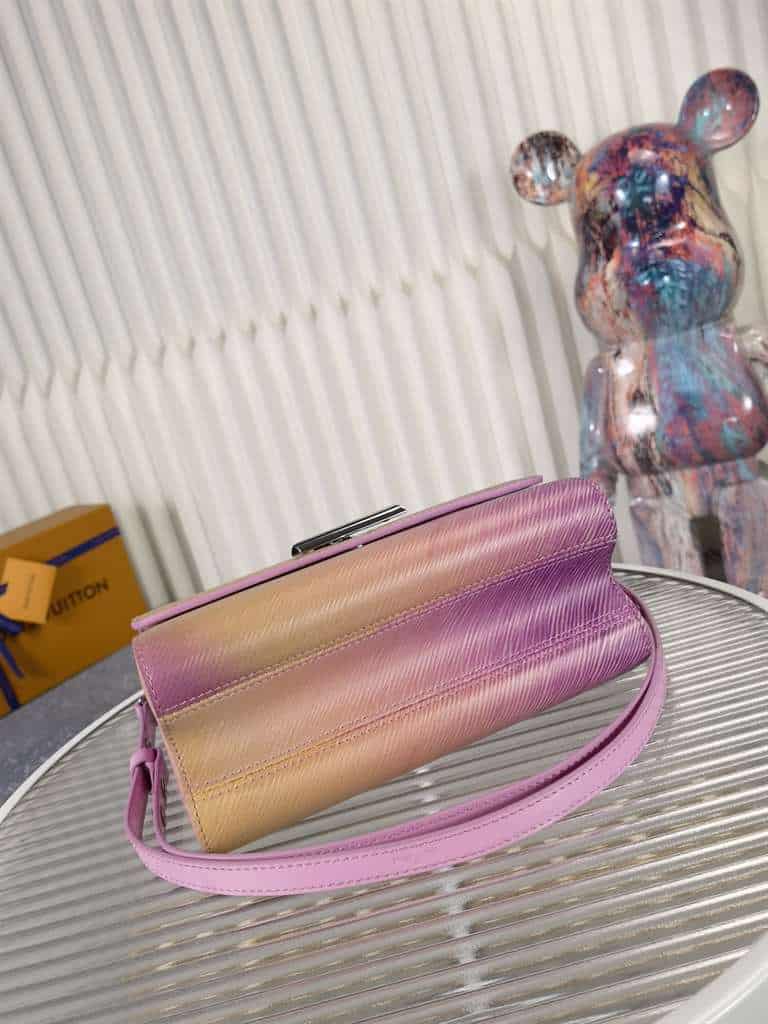 Louis Vuitton Twist MM handbag - LHB610 - 4