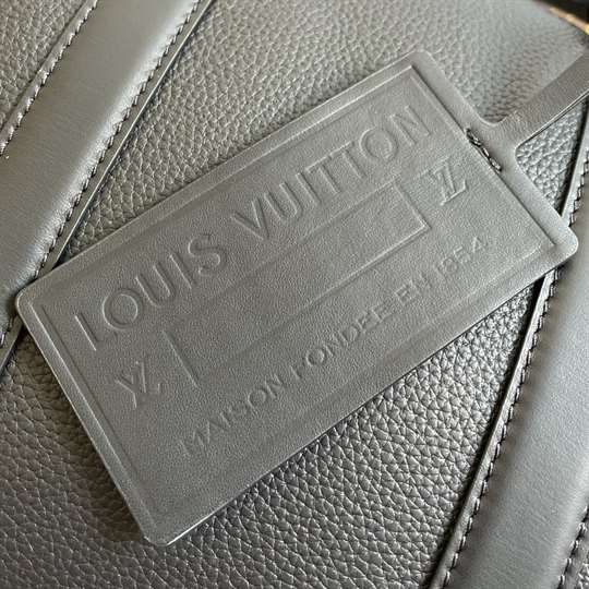 Louis Vuitton Keepall Bandoulière 40 - LDB120 - 5