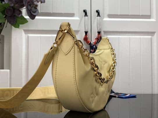 Louis Vuitton Over The Moon Bubblegram Leather - LHB658 - 3