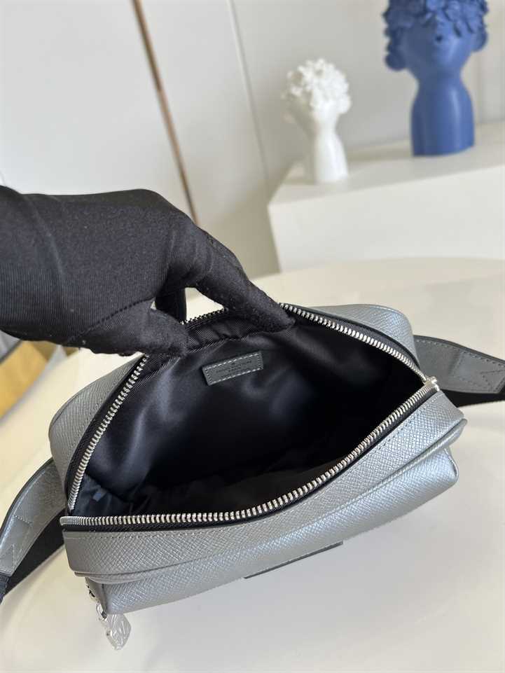 LOUIS VUITTON OUTDOOR MONOGRAM BAG - LMB326 - 4