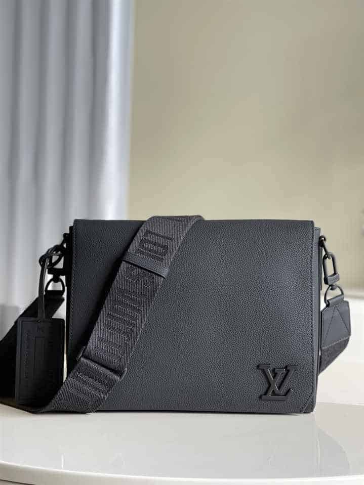 LOUIS VUITTON AEROGRAM - LMB334 - 2