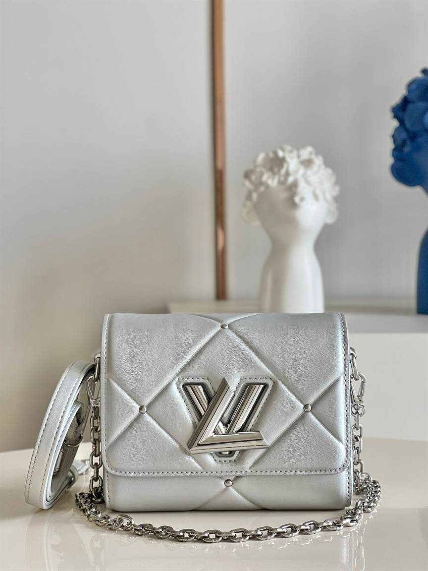 Louis Vuitton Twist MM - LHB526 - 2