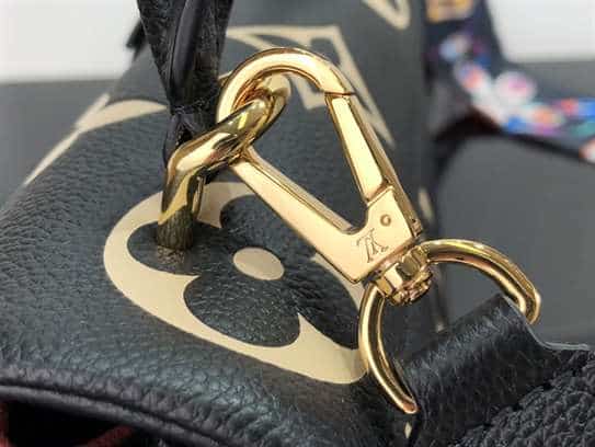 Louis Vuitton Madeleine BB handbag - LHB665 - 4