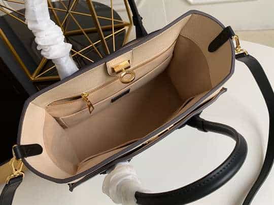 Louis Vuitton On My Side Mm - LTB162 - 4