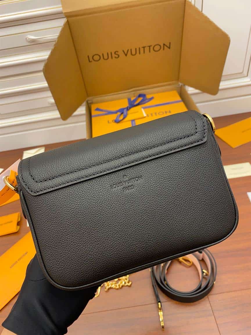 Louis Vuitton Lockme Tender - LHB472 - 3
