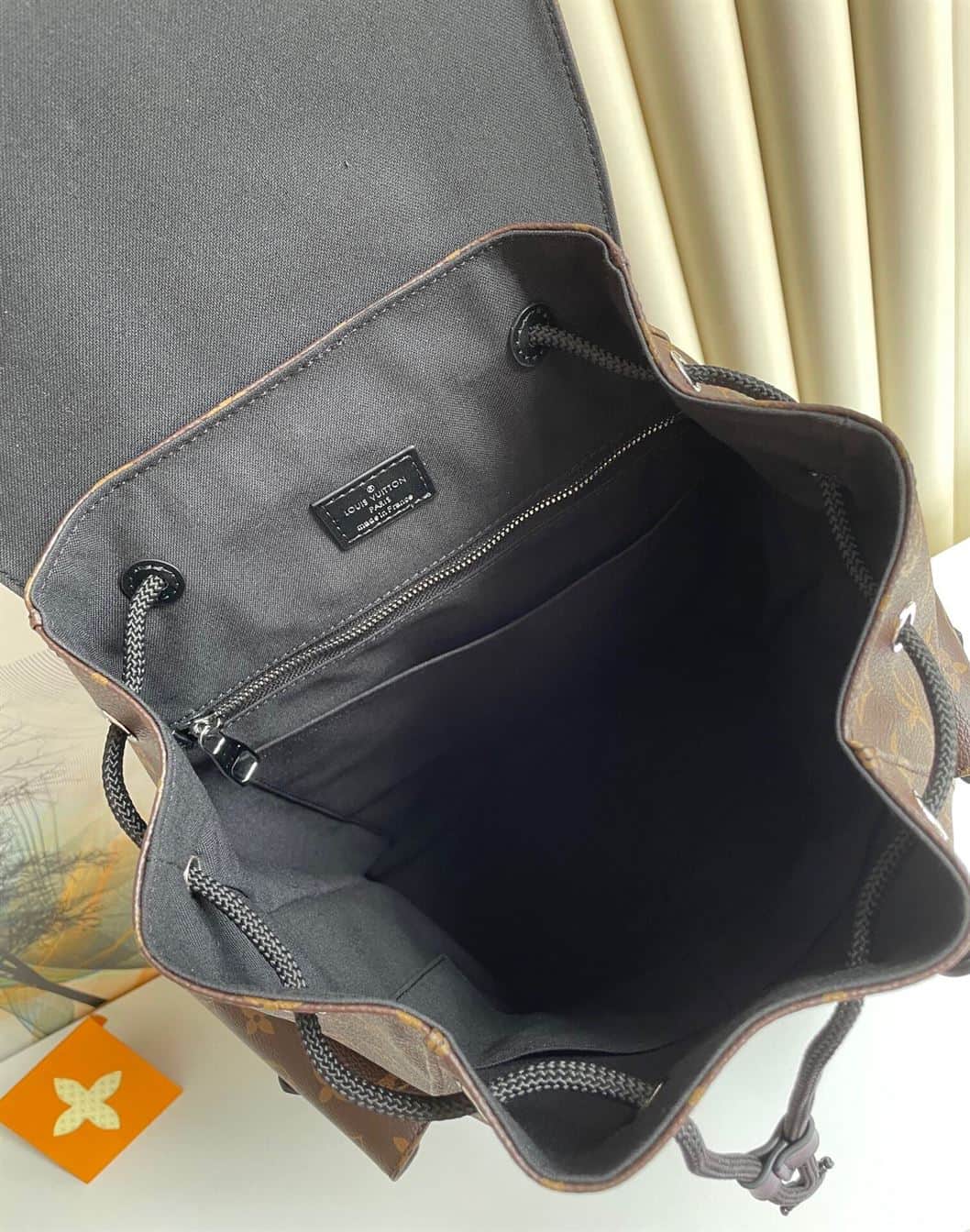 Louis Vuitton Christopher Pm - LBP432 - 5