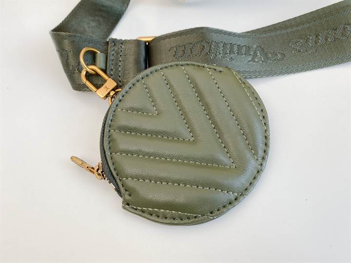 Louis Vuitton New Wave Multi-Pochette - LHB469 - 8