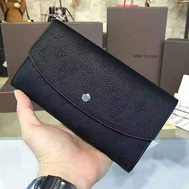 Louis Vuitton Iris Wallet - WPR88 - 3
