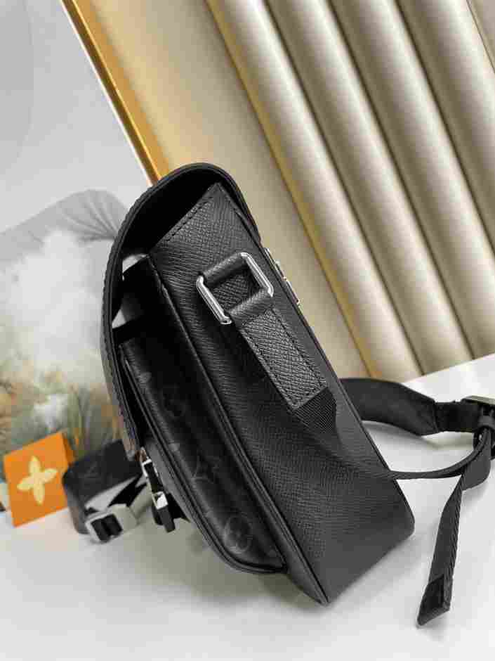 Louis Vuitton Messengerama Bag - LMB323 - 4