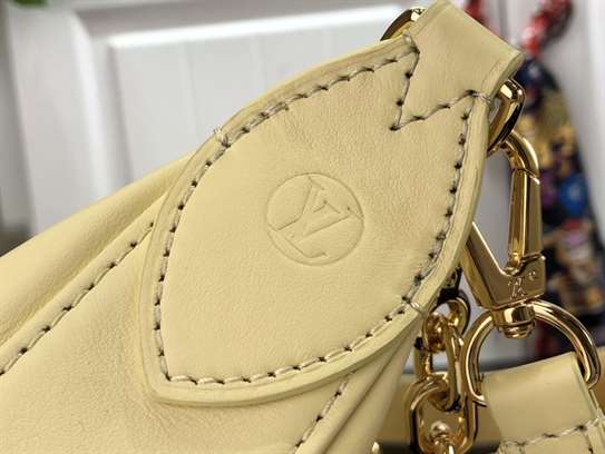 Louis Vuitton Over The Moon Bubblegram Leather - LHB658 - 4