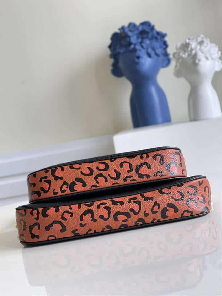 Louis Vuitton Multi Pochette Accessoires - LHB213 - 4