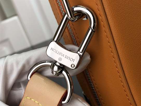 Louis Vuitton Handle Soft Trunk Other Leathers - LMB343 - 4