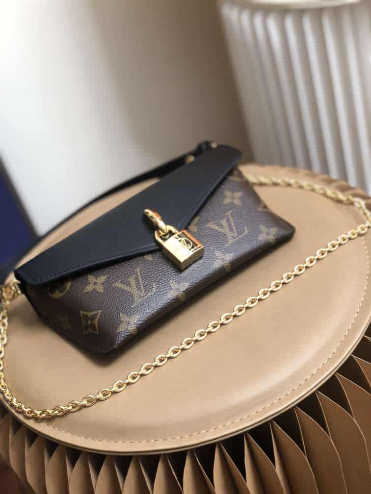 Louis Vuitton Padlock On Strap - LHB358 - 5