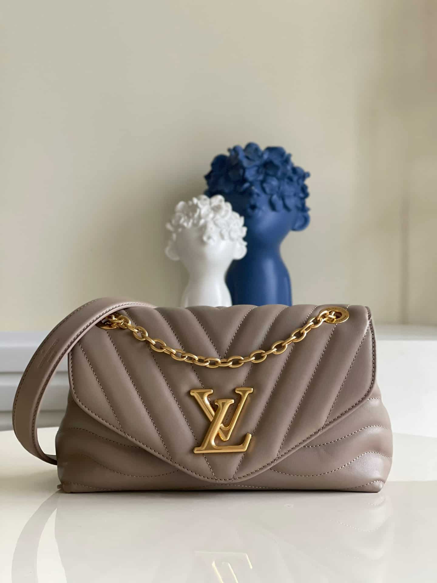 Louis Vuitton Wave Chain Bag - LHB353 - 2